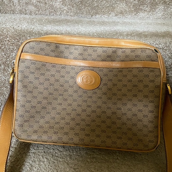 Gucci Vintage Rare Disco Brown tan bag in really good condition - Picture 2 of 13